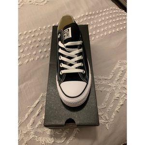 NWT black Converse Low Top Classic Shoe
